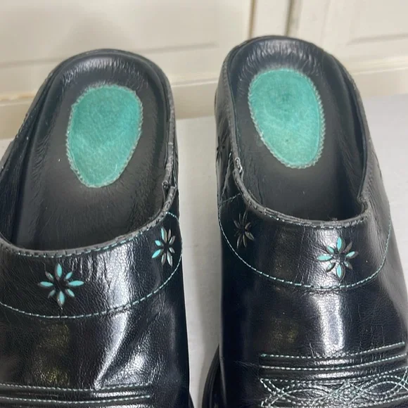 ARIAT Women’s slide Mules Black Turquoise Leather Upper SIZE 7B - Picture 8 of 11